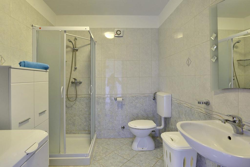 Apartment Frlan Ližnjan 外观 照片